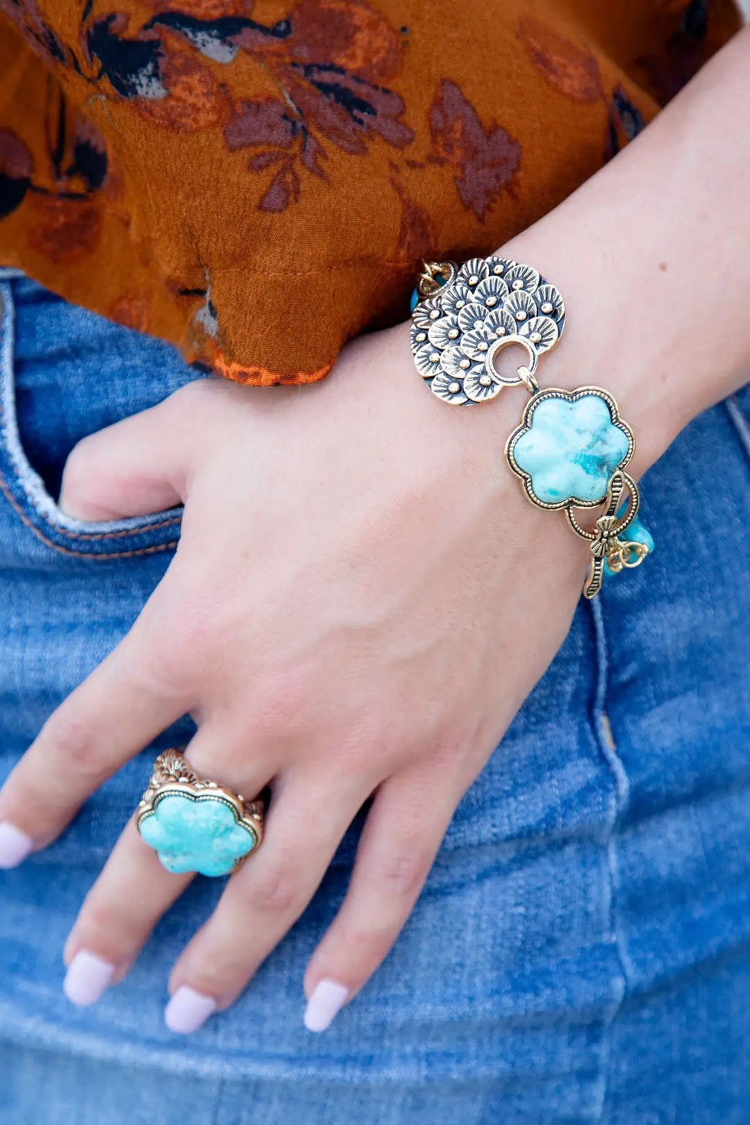 Blue Turquoise Flower Golden Toggle Bracelet - Bracelets