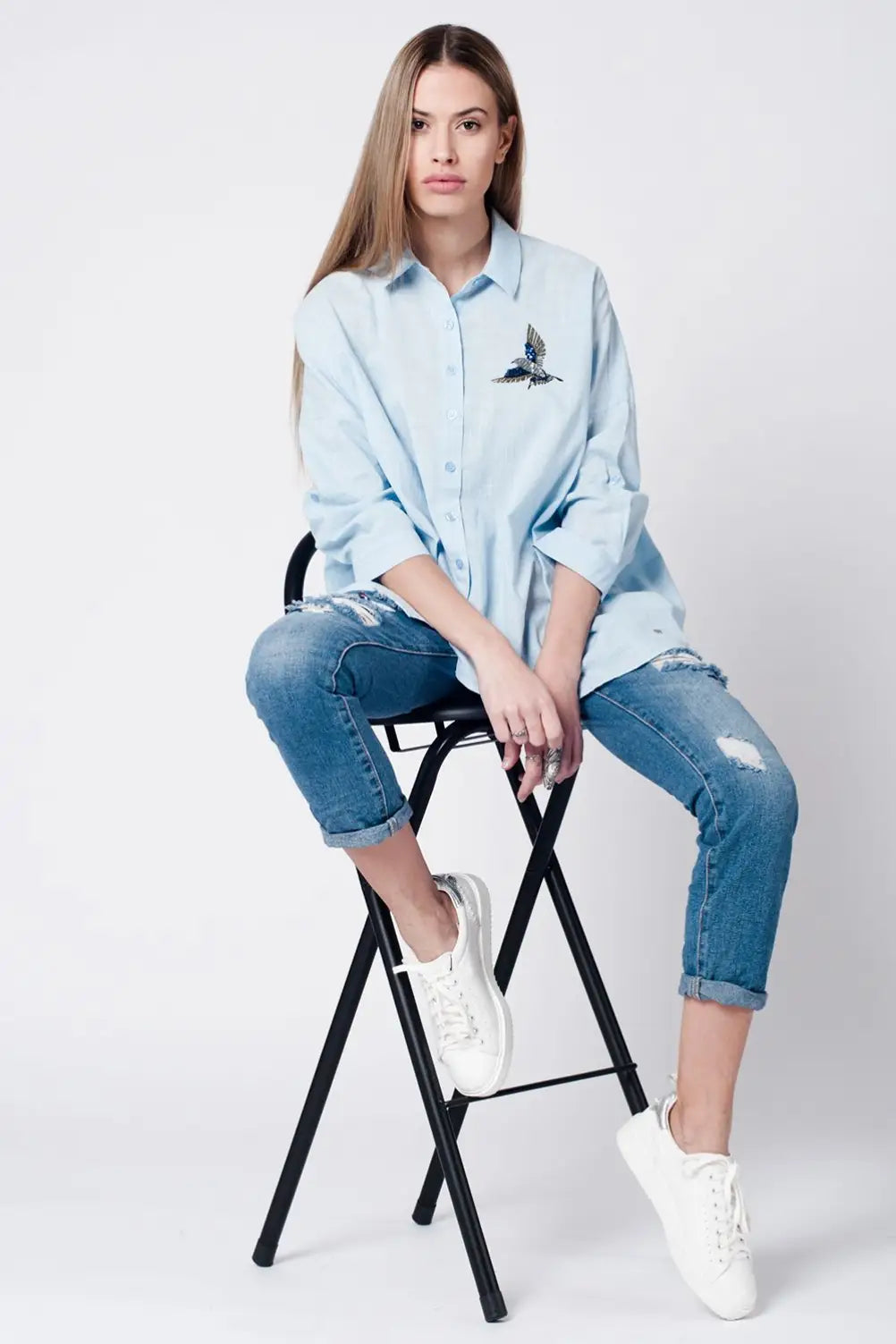 Blue wash mom jeans bird embroidery - Jeans