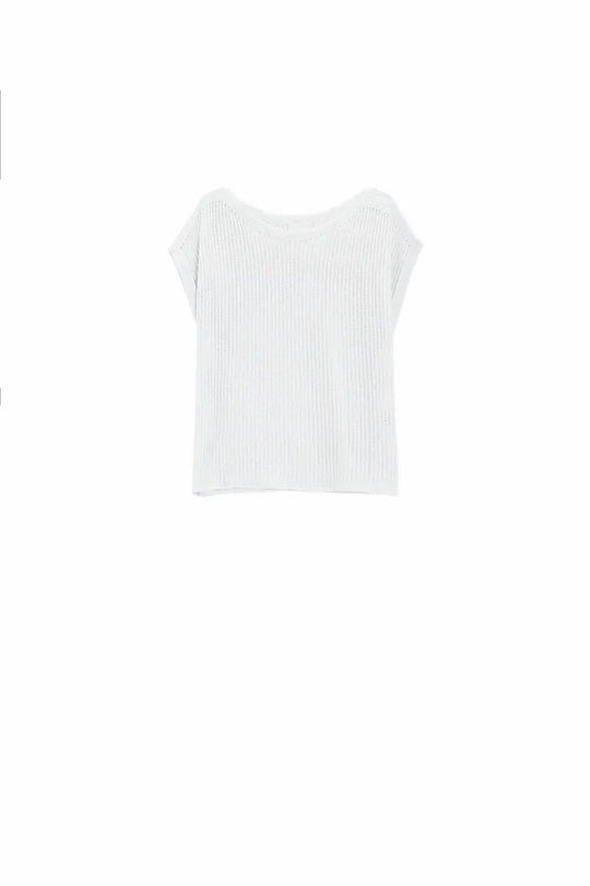Q2 Boat neck ribbed sweater with cap sleeves in white