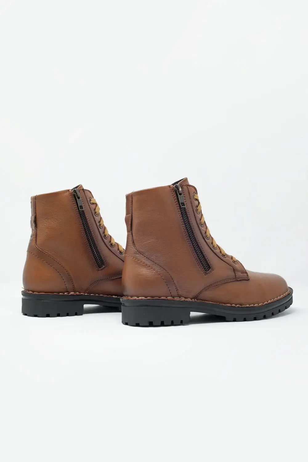 Bottes militaires à semelle épaisse en cuir marron - Chaussures