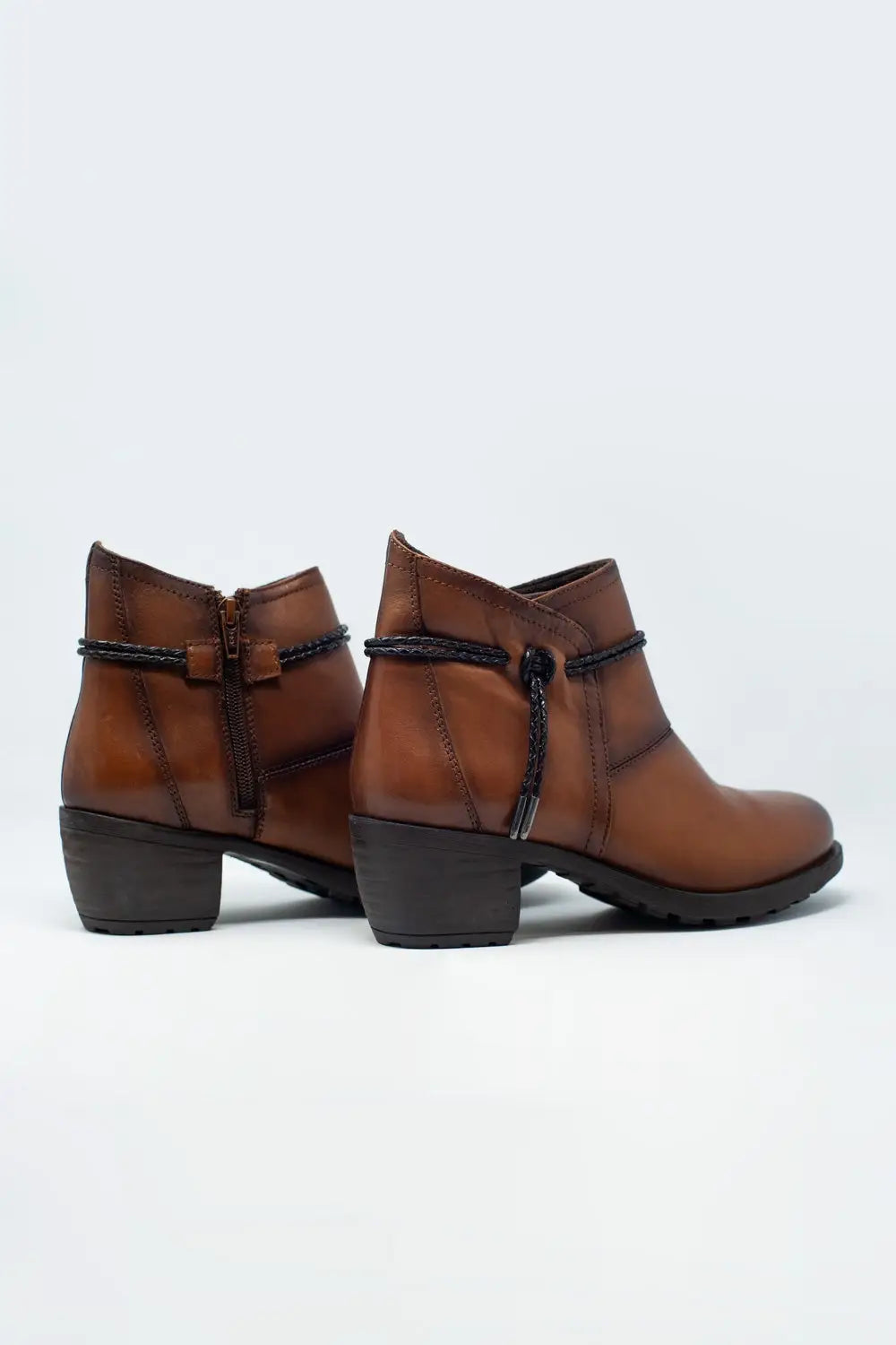Bottines à talons carrés mi-hauts avec bout arrondi Cuir marron - Chaussures