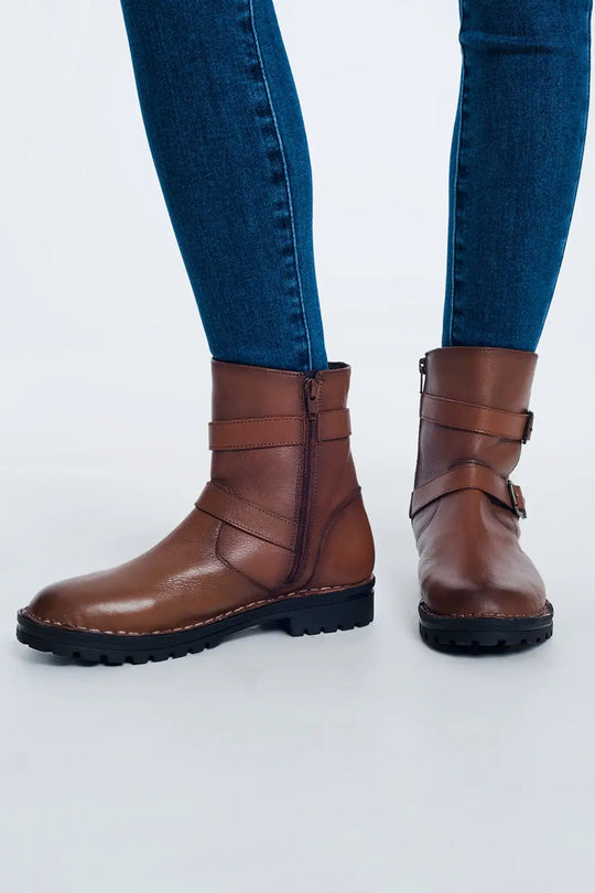 Bottines avec boucle marron - Chaussures