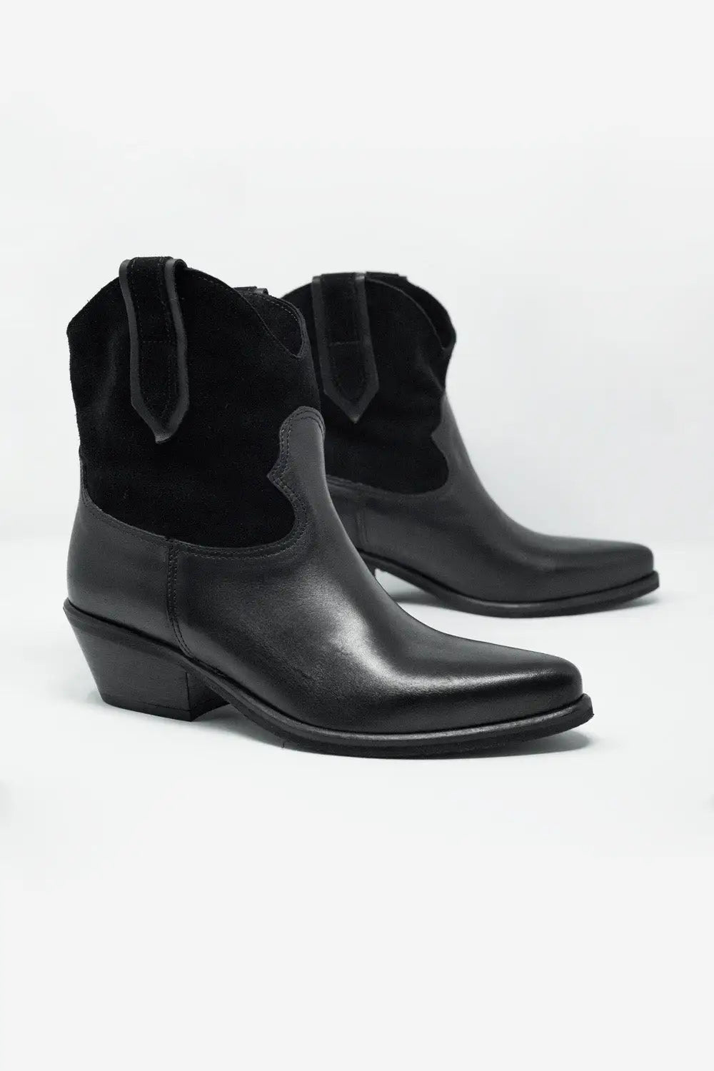 Bottines style western à talon mi haut Noir - Chaussures