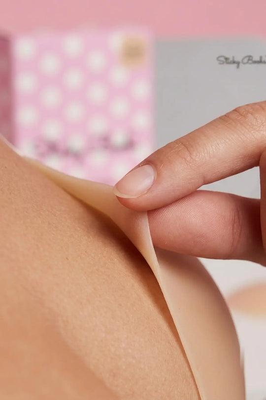 Sticky Boobs Sticky Bra – Adhesive Push-Up Backless Strapless Bra