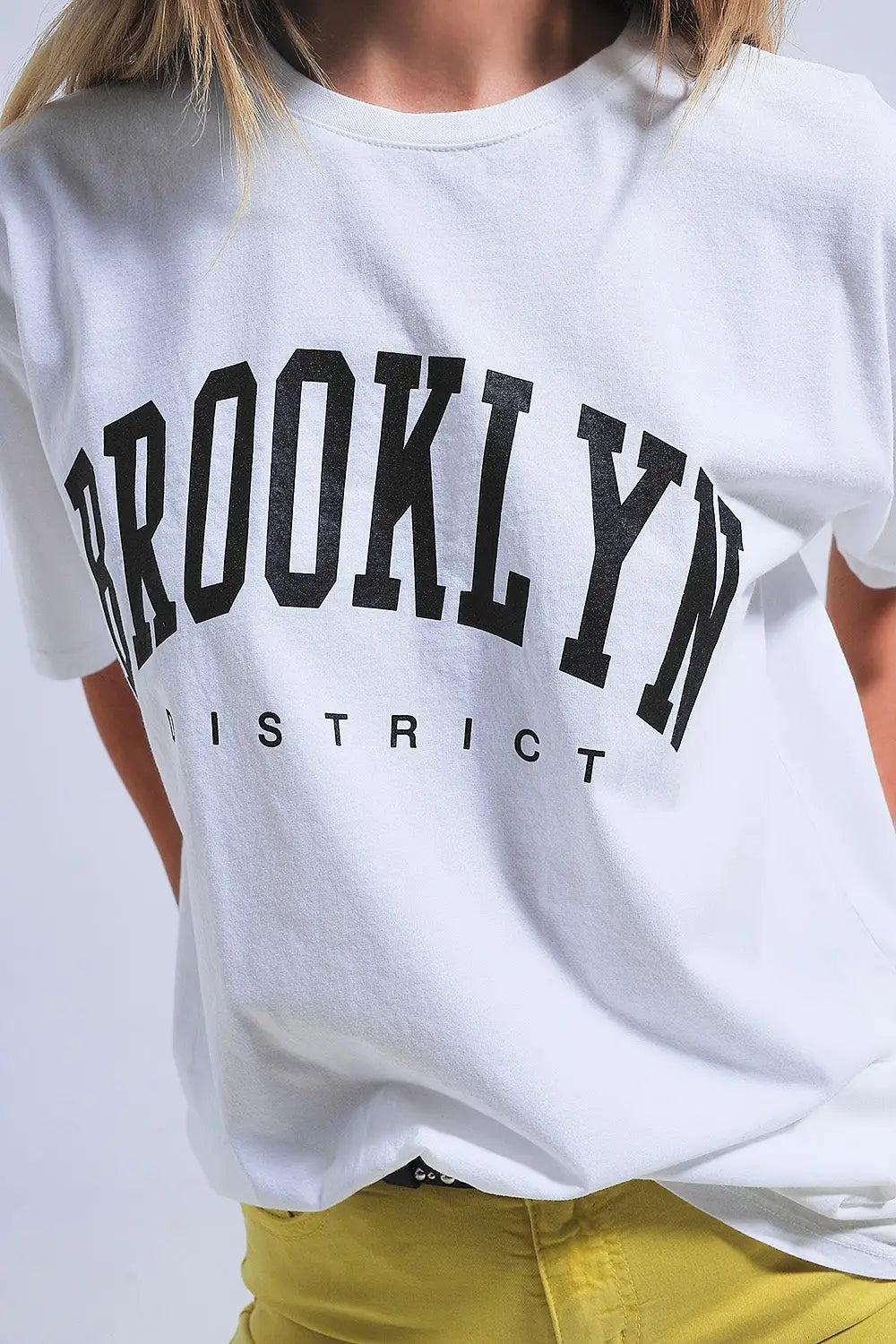 Brooklyn t-shirt in white - One Size / White - Tops