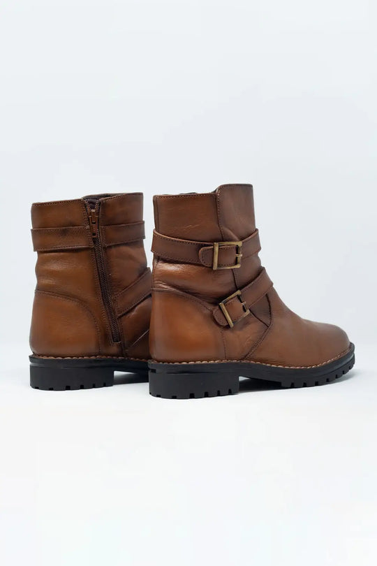 Brown buckled boots - Shoes