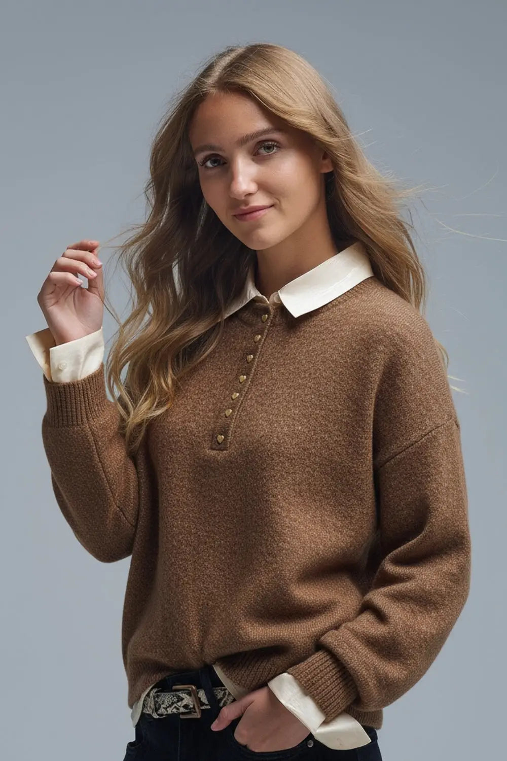 Brown Knitted Sweater with gold Heart Buttons - One Size / Brown - Sweaters