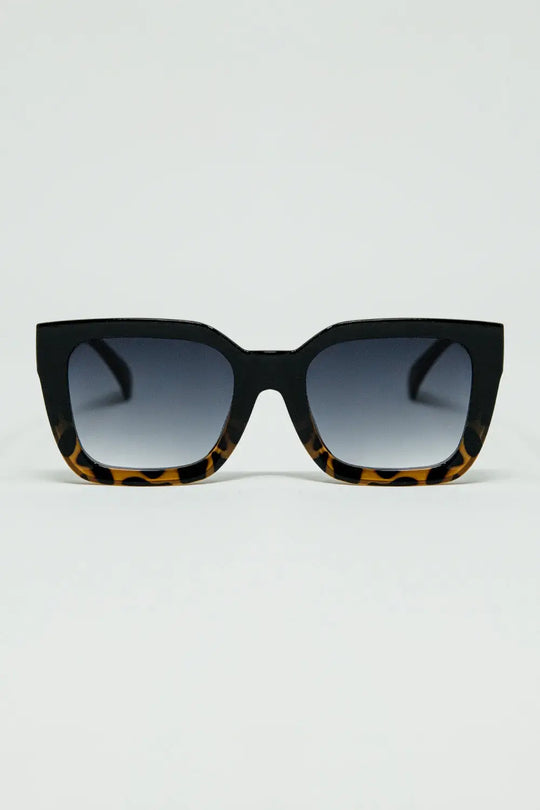 Q2 Brown Square sunglasses with gradient in animal print