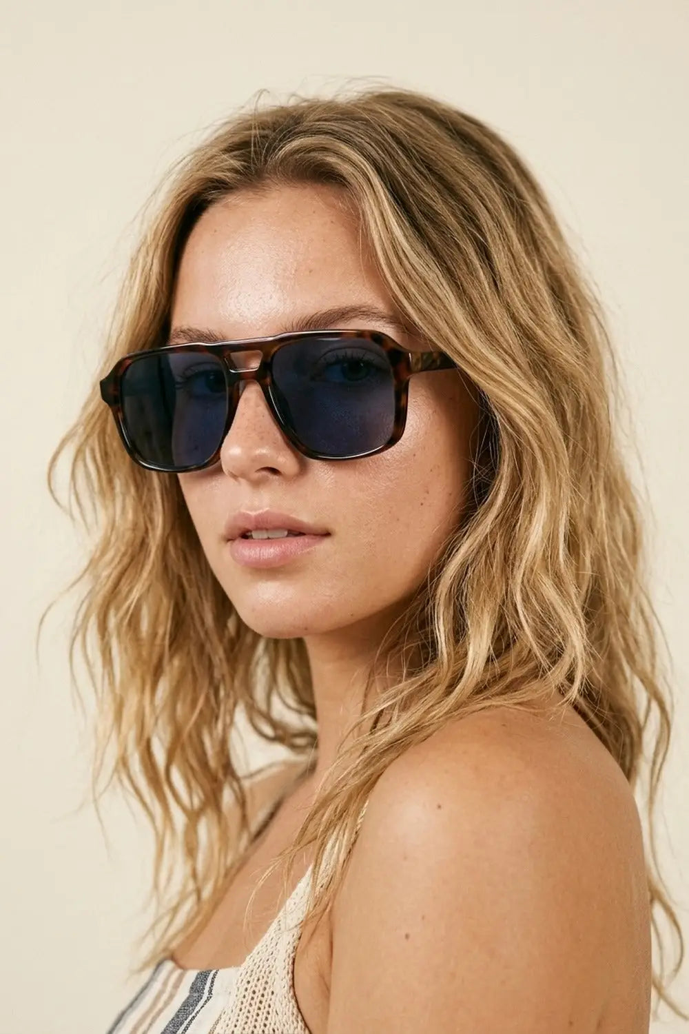 Brown Tortoiseshell Frame Blue Lens Square Sunglasses - One Size / Brown