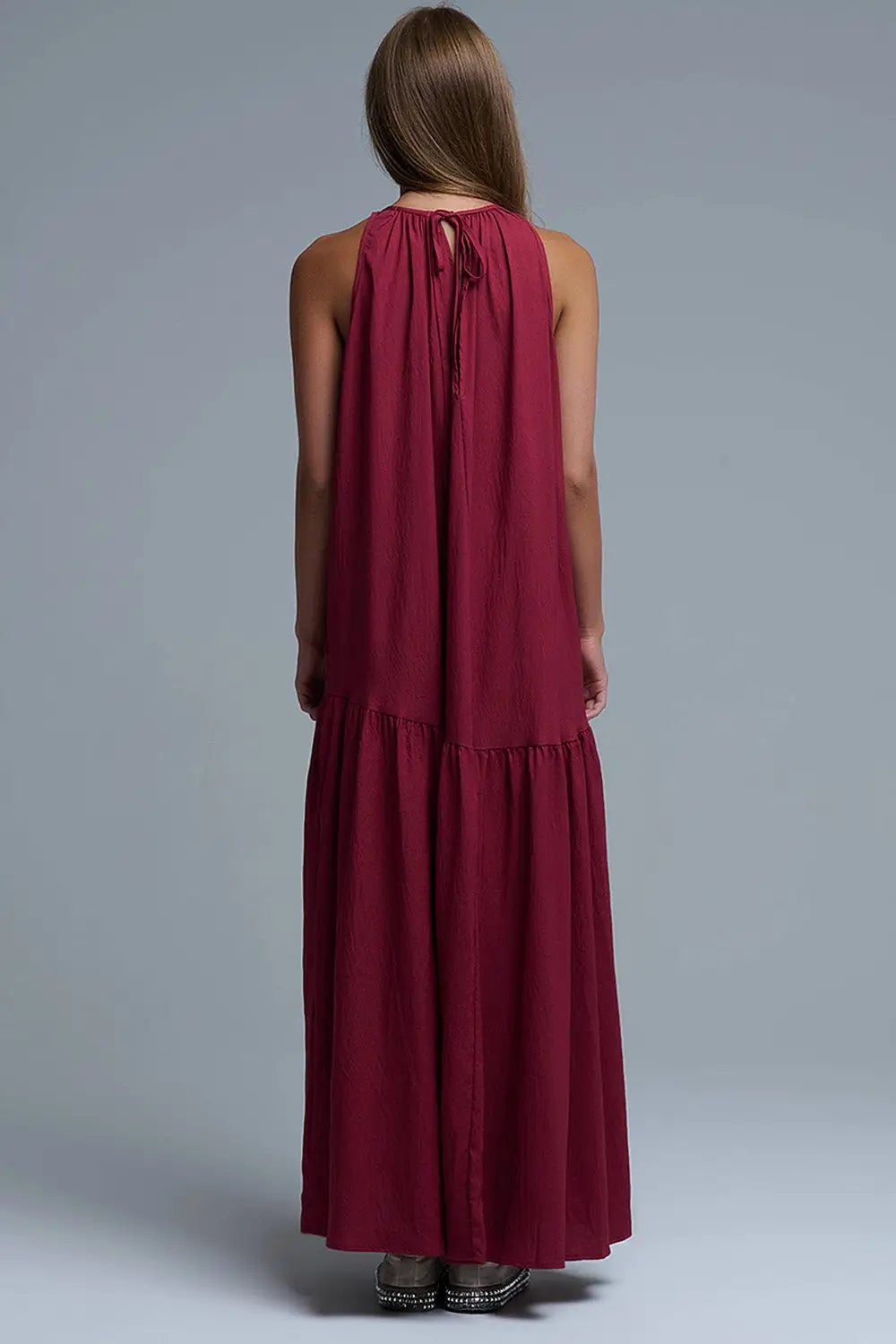 Burgundy Halter Neck Maxi Dress With Seam Detailing - Dresses