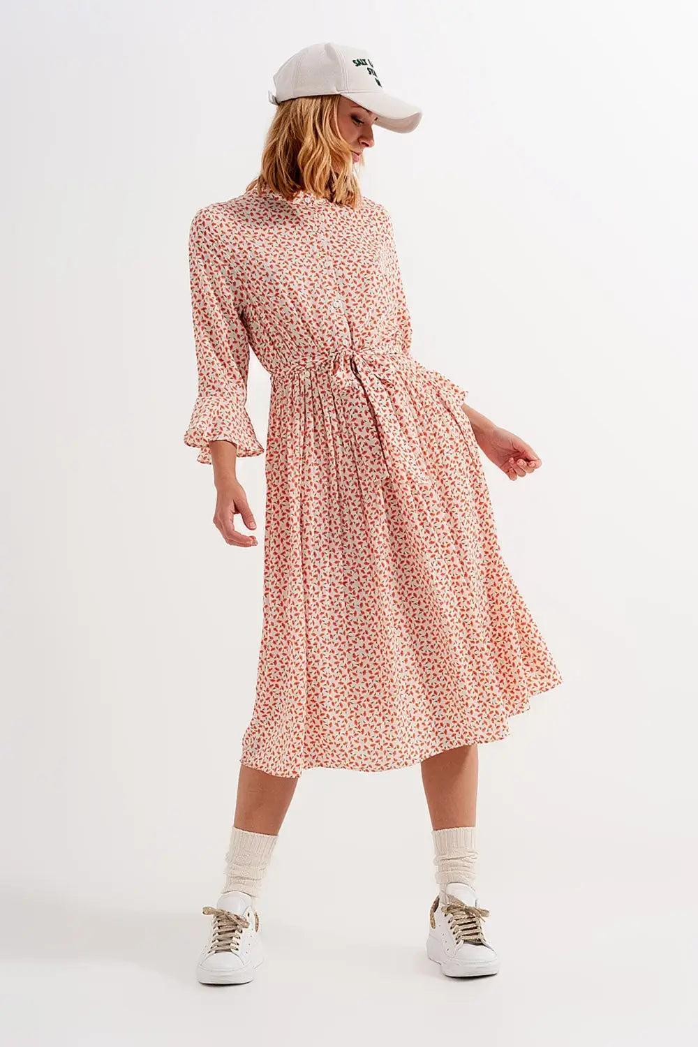 Buttoned midi dress with high collar in floral print coral - Dresses