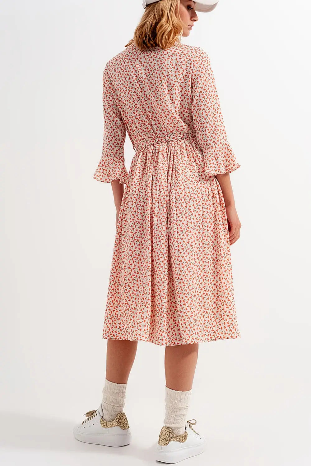 Buttoned midi dress with high collar in floral print coral - Dresses