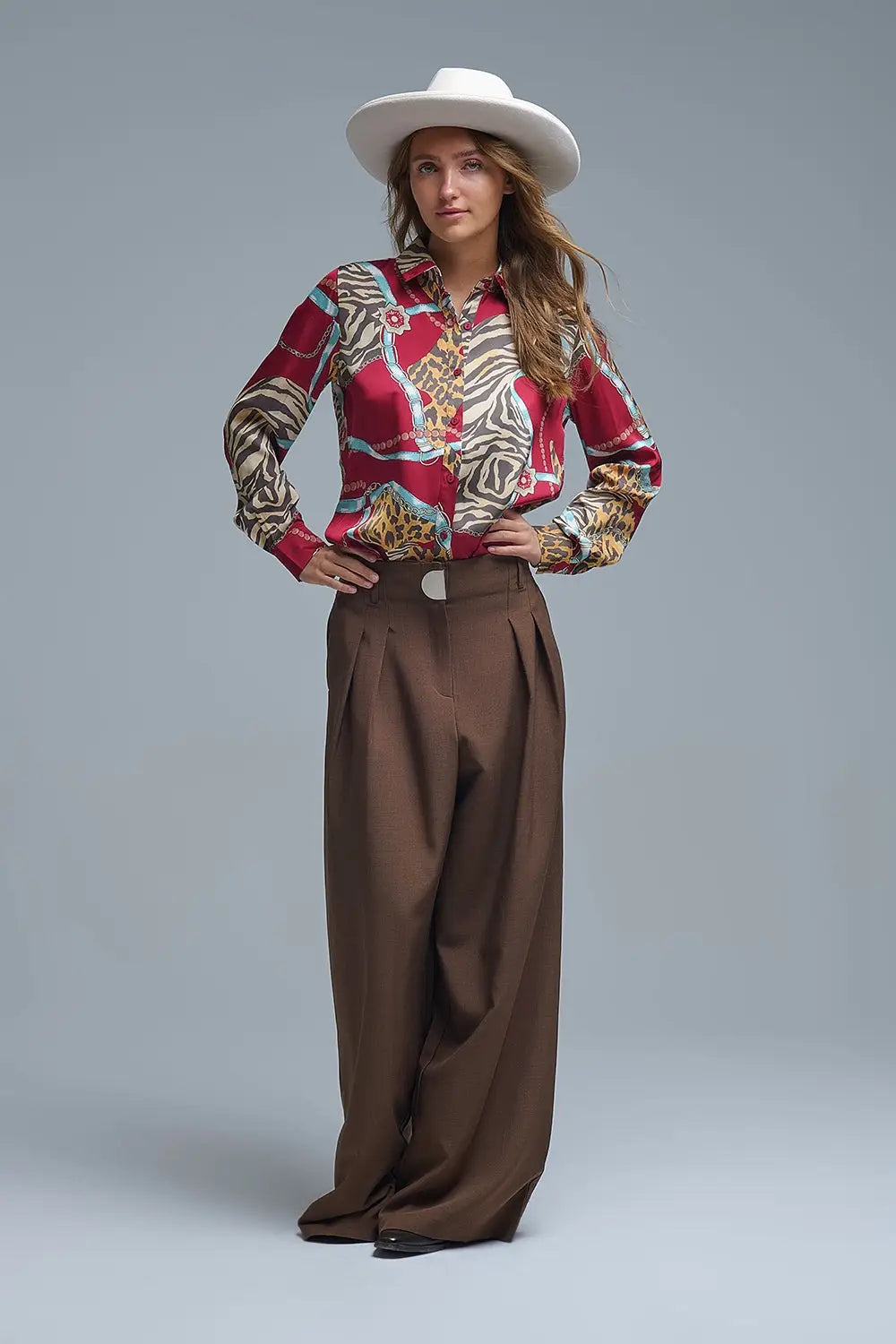 Q2 Camel pleated Wide Pants with with metal buckle
