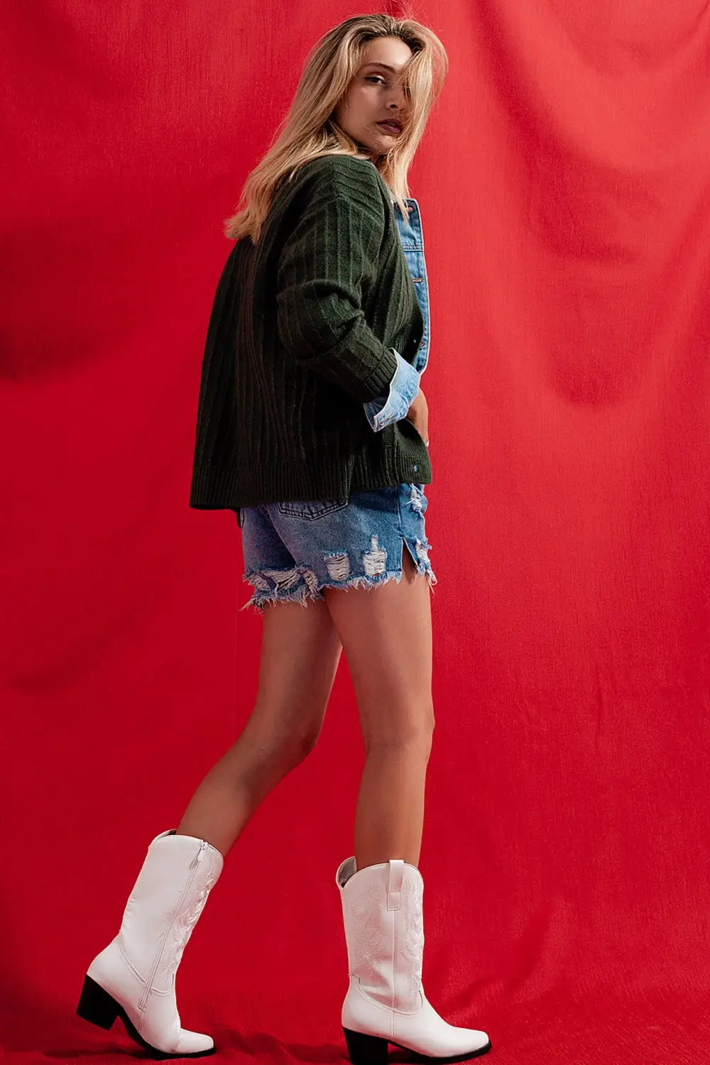 Cardigan with balloon sleeve in green - Sweaters