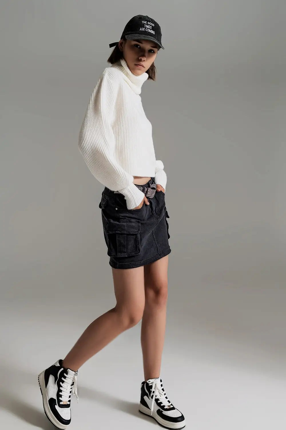 Cargo Mini Jupe en noir - Jupes