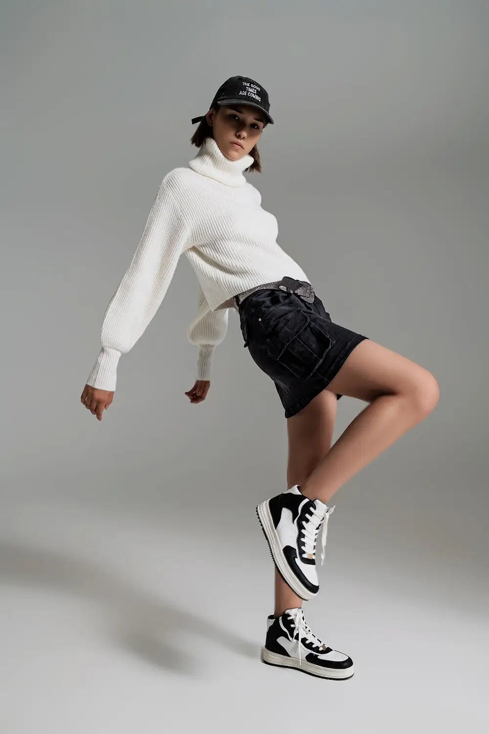 Cargo Mini Jupe en noir - Jupes