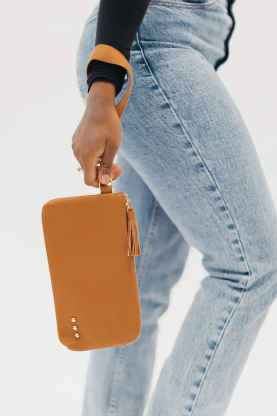 Cece Card Holder Clutch Bag - Clutch