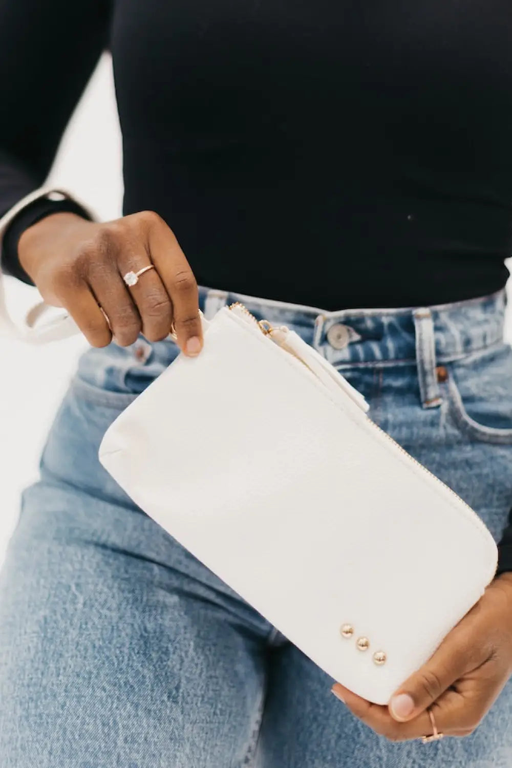 Cece Card Holder Clutch Bag - Cream - Clutch