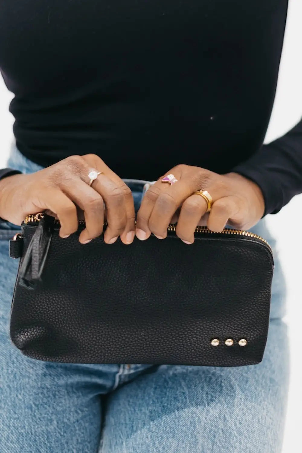 Cece Card Holder Clutch Bag - Clutch