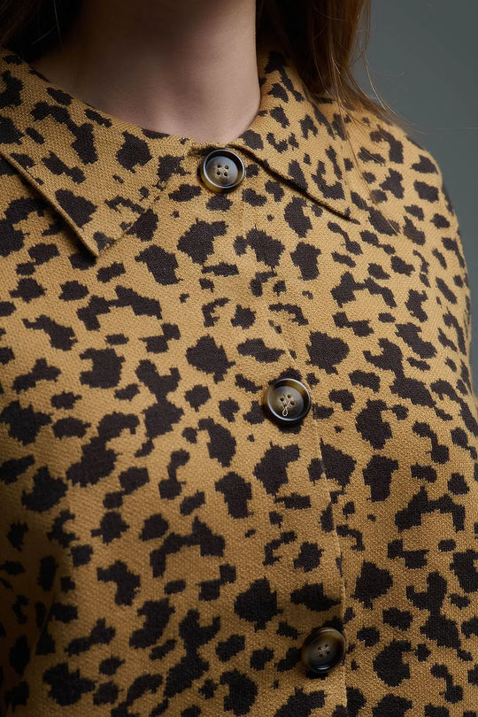 Cheetah Print Relaxed cardigan With Polo Collar - One Size / Brown - Sweaters