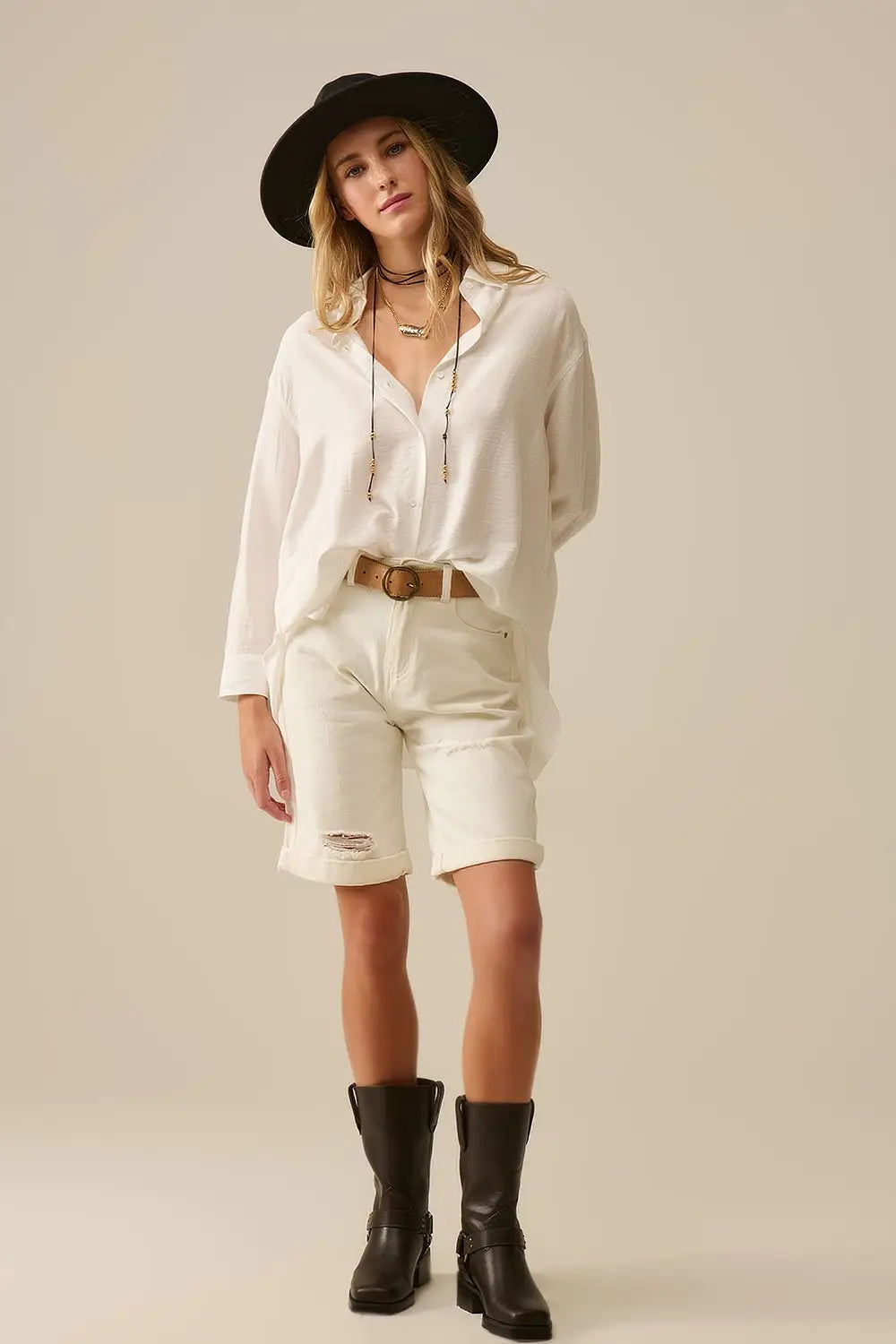 Chemise à coupe décontractée manches longues en blanc - Tee-Shirt