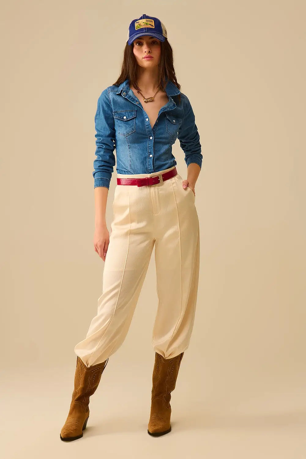 Chemise ajustée en denim extensible avec poches sur la poitrine - Tee-Shirt