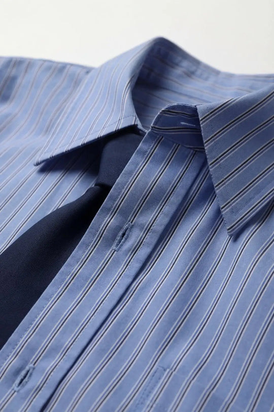Chemise ample à rayures bleu clair à boutons - Tee-Shirt