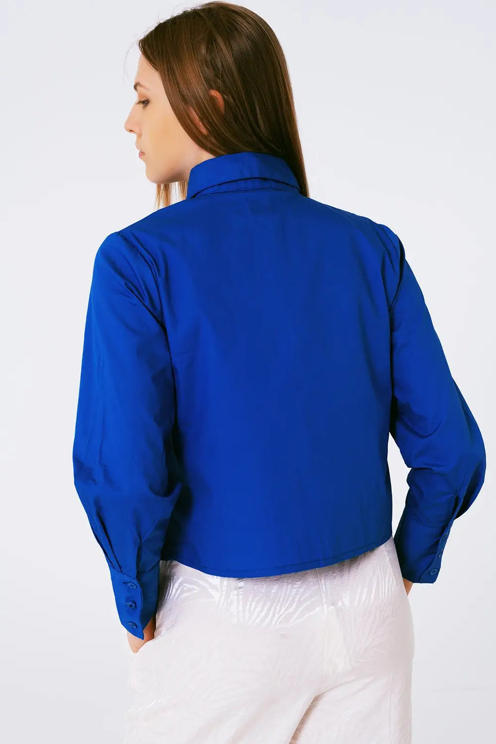 Chemise avec col à franges et strass en bleu - Tee-Shirt