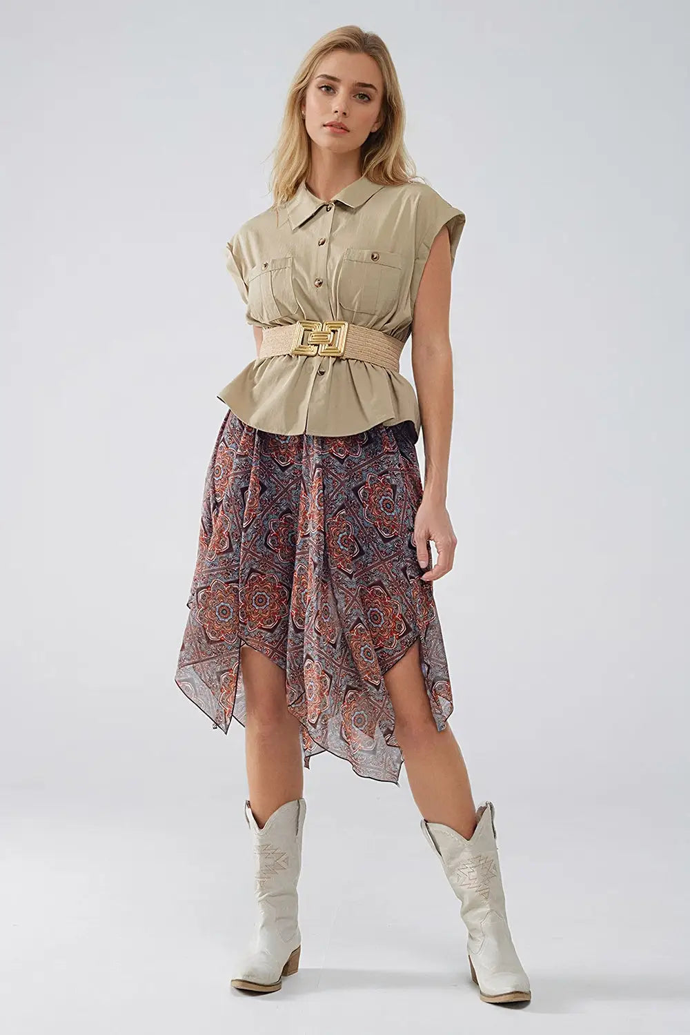 Chemise boutonnée kaki avec poches poitrine - Tee-Shirt