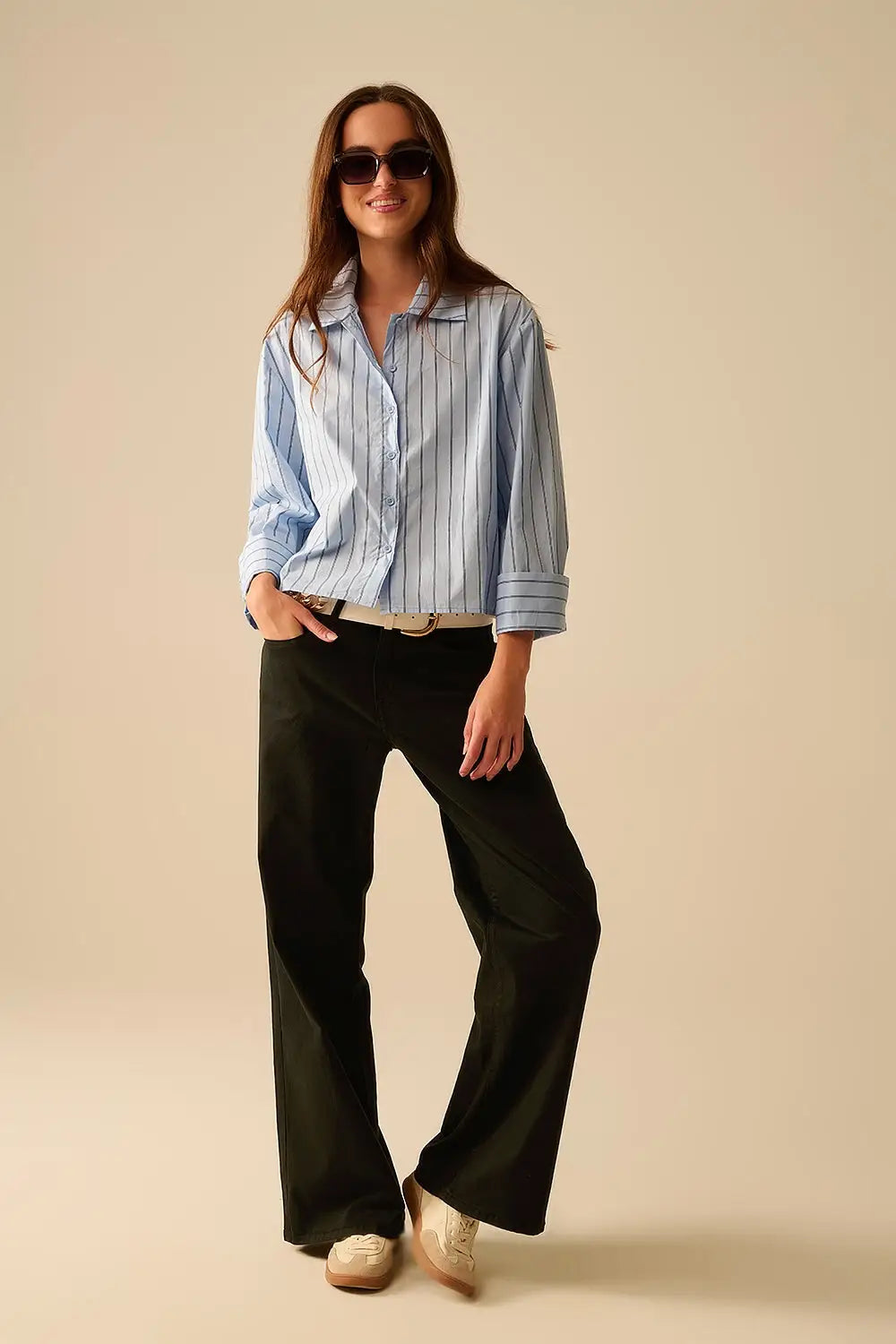 chemise courte en popeline rayée bleue - Tee-Shirt