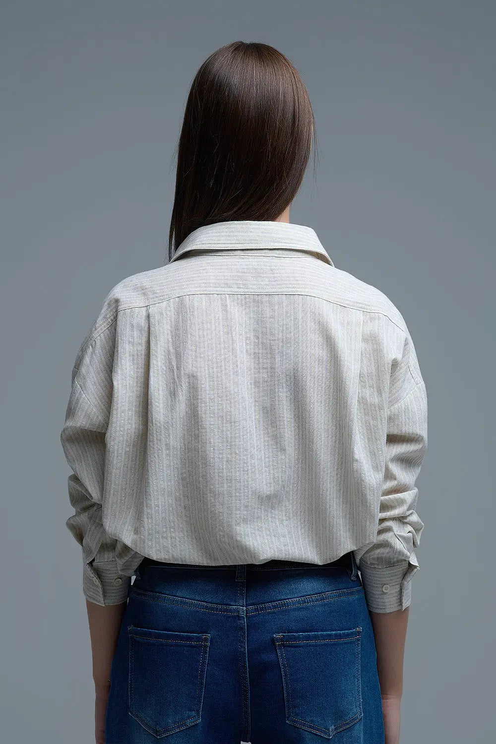 Chemise décontractée à rayures avec poches poitrine surdimensionnées - Tee-Shirt