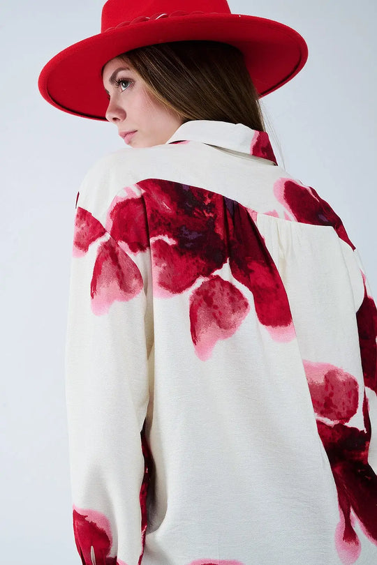 Chemise décontractée en beige avec imprimé de fleurs tropicales en rouge - Tee-Shirt