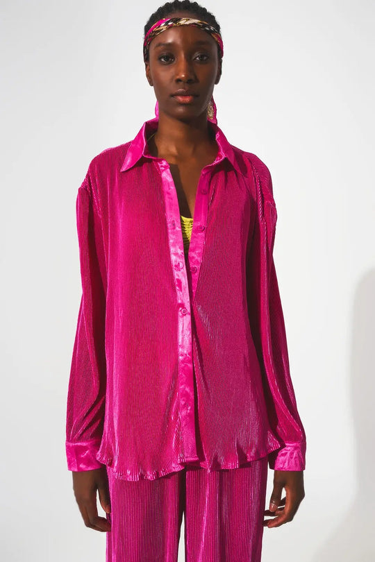 Chemise décontractée en satin plissé en fuchsia - Tee-Shirt