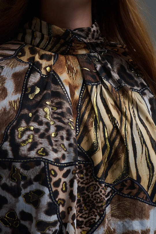 chemise en mousseline de soie à imprimé animalier et détails dorés - Tee-Shirt
