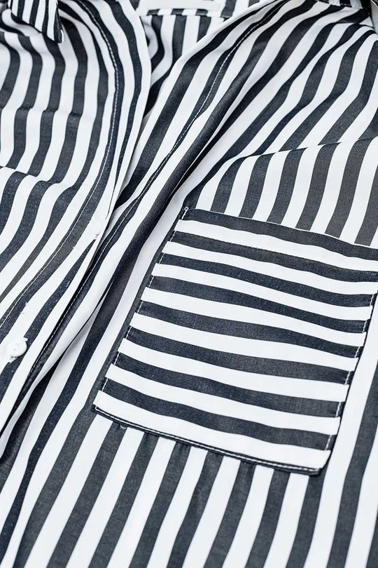 Chemise en popeline à rayures verticales noires et poche poitrine - Tee-Shirt