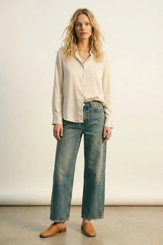 Chemise en satin à rayures beige en tissu doux - Tee-Shirt