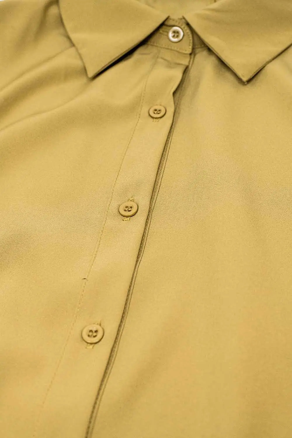 Chemise en tissu très doux et léger de couleur camel - Tee-Shirt