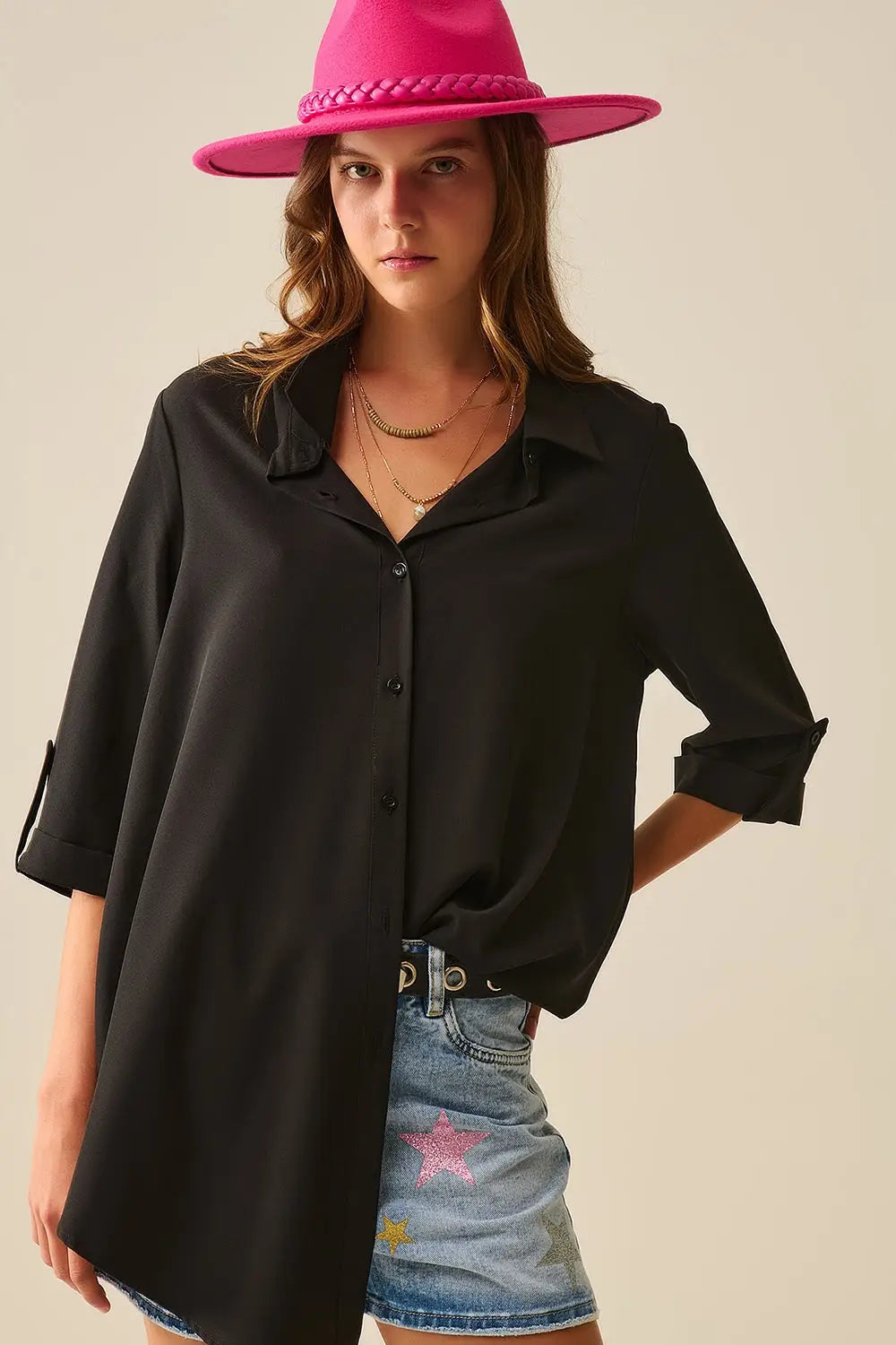 Q2 Chemise en tissu très doux et léger de couleur noire