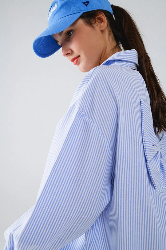 Chemise oversize en popeline rayée avec nœud en bleu et blanc - Tee-Shirt