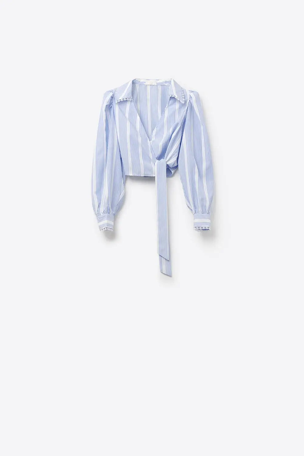 Chemise rayée enveloppante bleue et blanche avec détails en dentelle - Tops