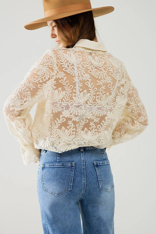 Chemise romantique en dentelle beige à manches ballon - Tee-Shirt