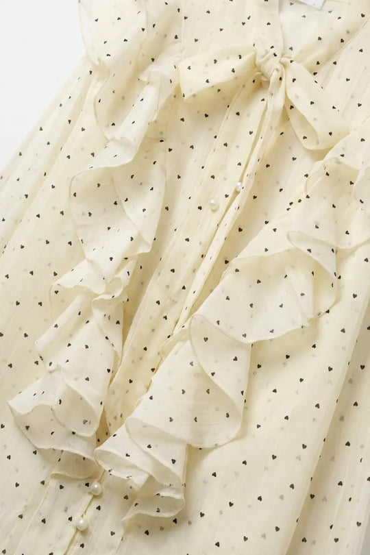 Chemisier à volants à pois crème avec poignets froncés - Tee-Shirt