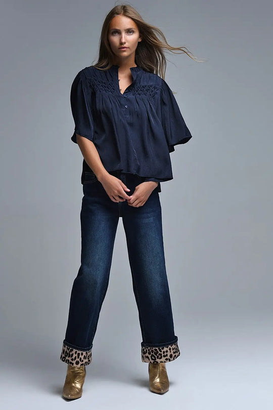 Chemisier décontracté de style bohème en marine avec détails brodés - Tops