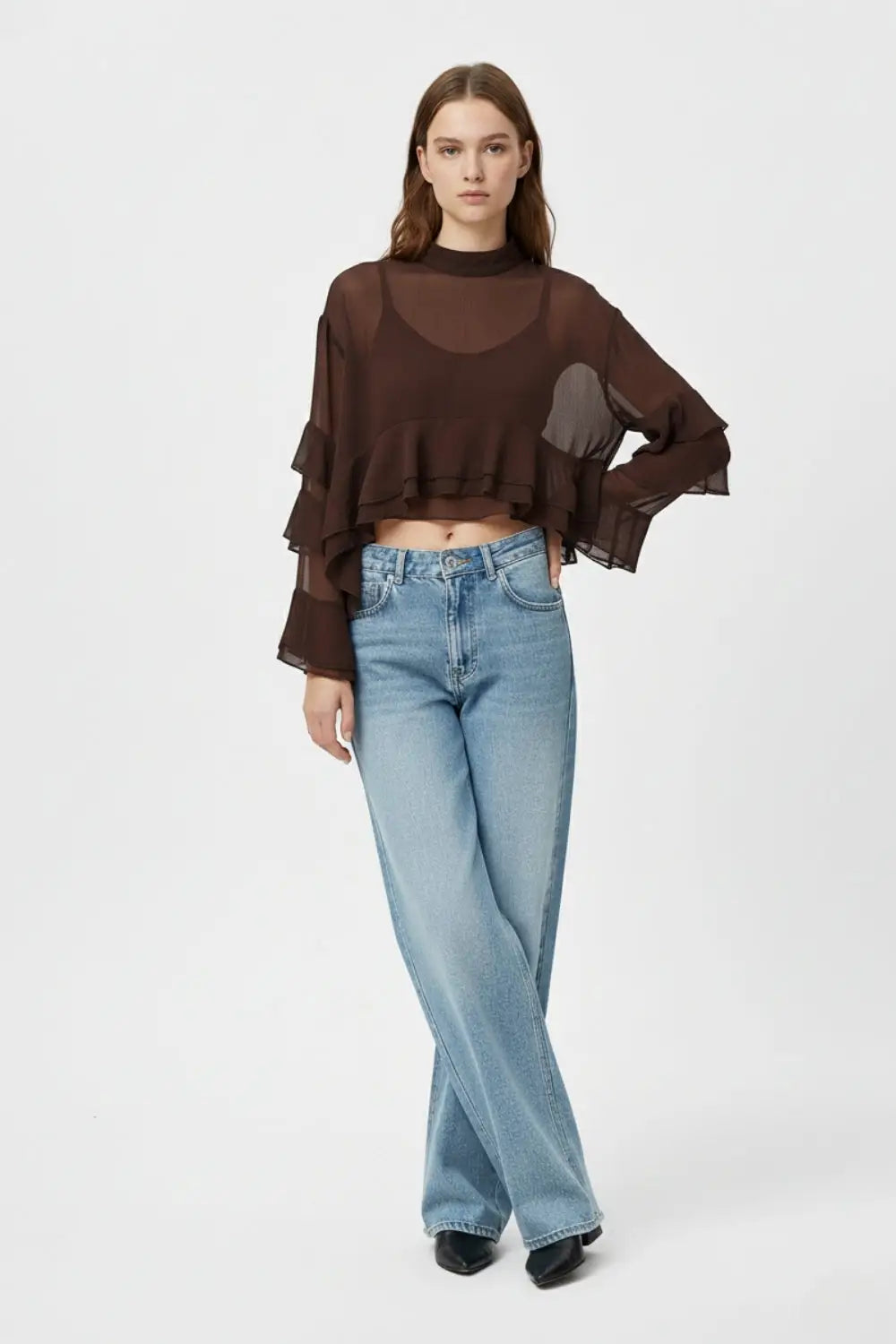 Chemisier en mousseline de soie à volants style cape de couleur marron - Tops