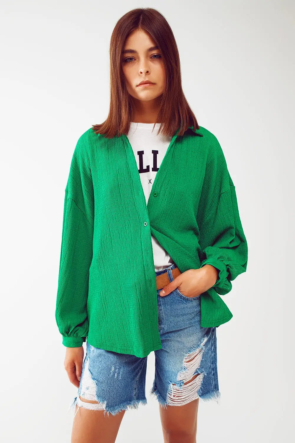 Chemisier texturé avec manches ballon en vert - Tee-Shirt