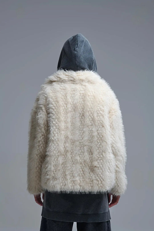 Chic beige Faux Fur Jacket with a wide neck - Coats and Jackets