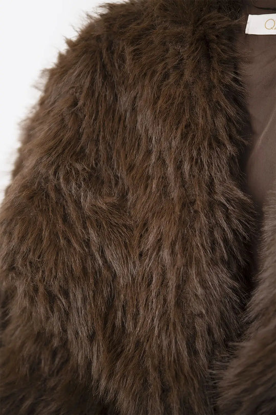 Chic brown Faux Fur Jacket with a wide neck - Coats and Jackets