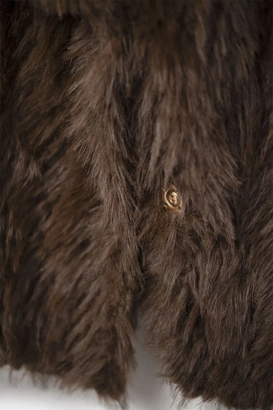 Chic brown Faux Fur Jacket with a wide neck - Coats and Jackets
