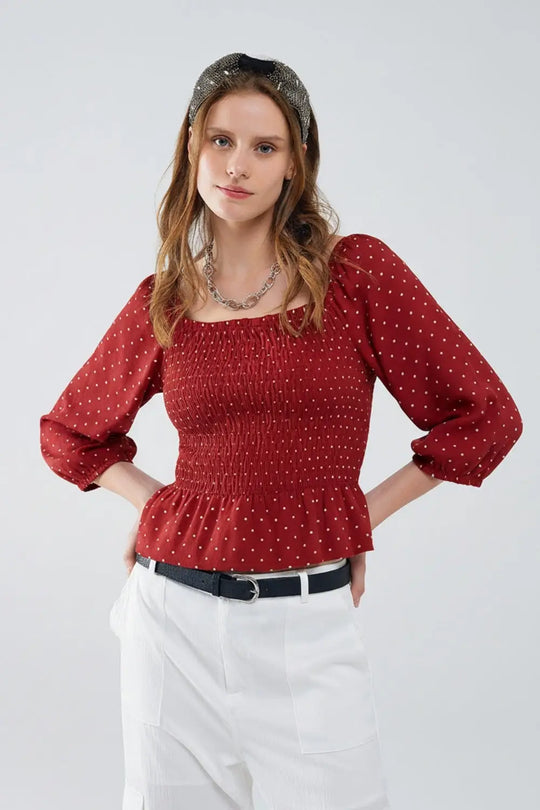 Q2 Chic Red Polka-Dot Cropped Top fitted at the waist