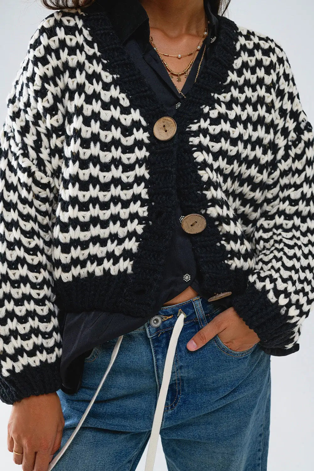 Chunky Checkered Cardigan With Big Wooden Buttons in Black and White - One Size / Black - Coats and Jackets